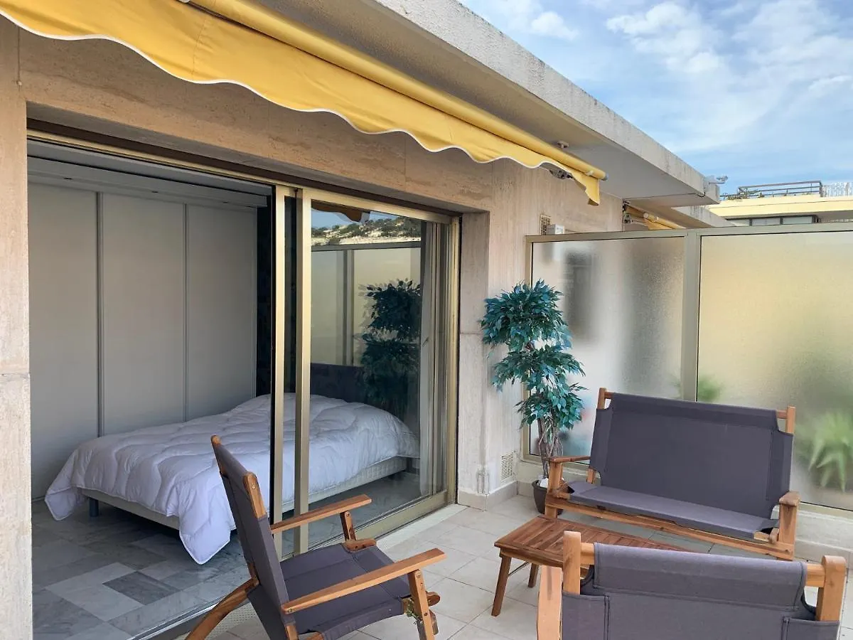 Appartement Art-Deco Au Coeur De Palm Beach Cannes Apartment